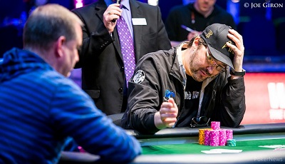 Phil Hellmuth didn't break his record