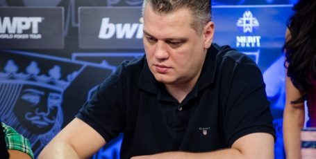 Нет денег, чтобы провести стрим! Рыбаченко слил банкролл на PokerDom